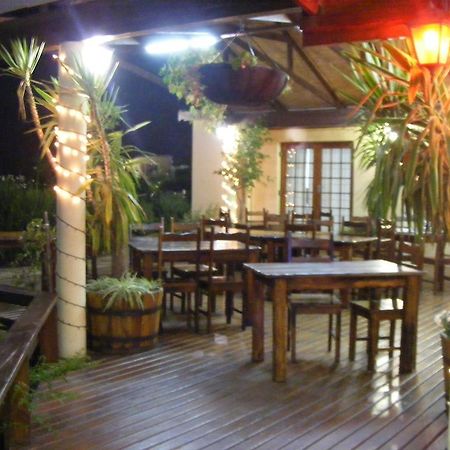 Pine Lodge Resort George Luaran gambar